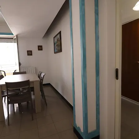 Apartment Casa Minerva Beautiful With Sea Castle View In The Heart Of Otr *