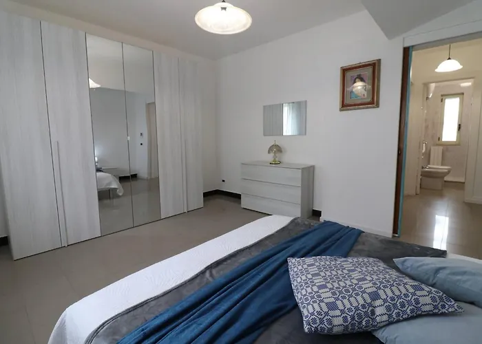 Daire Casa Minerva Beautiful With Sea Castle View In The Heart Of Otr Otranto